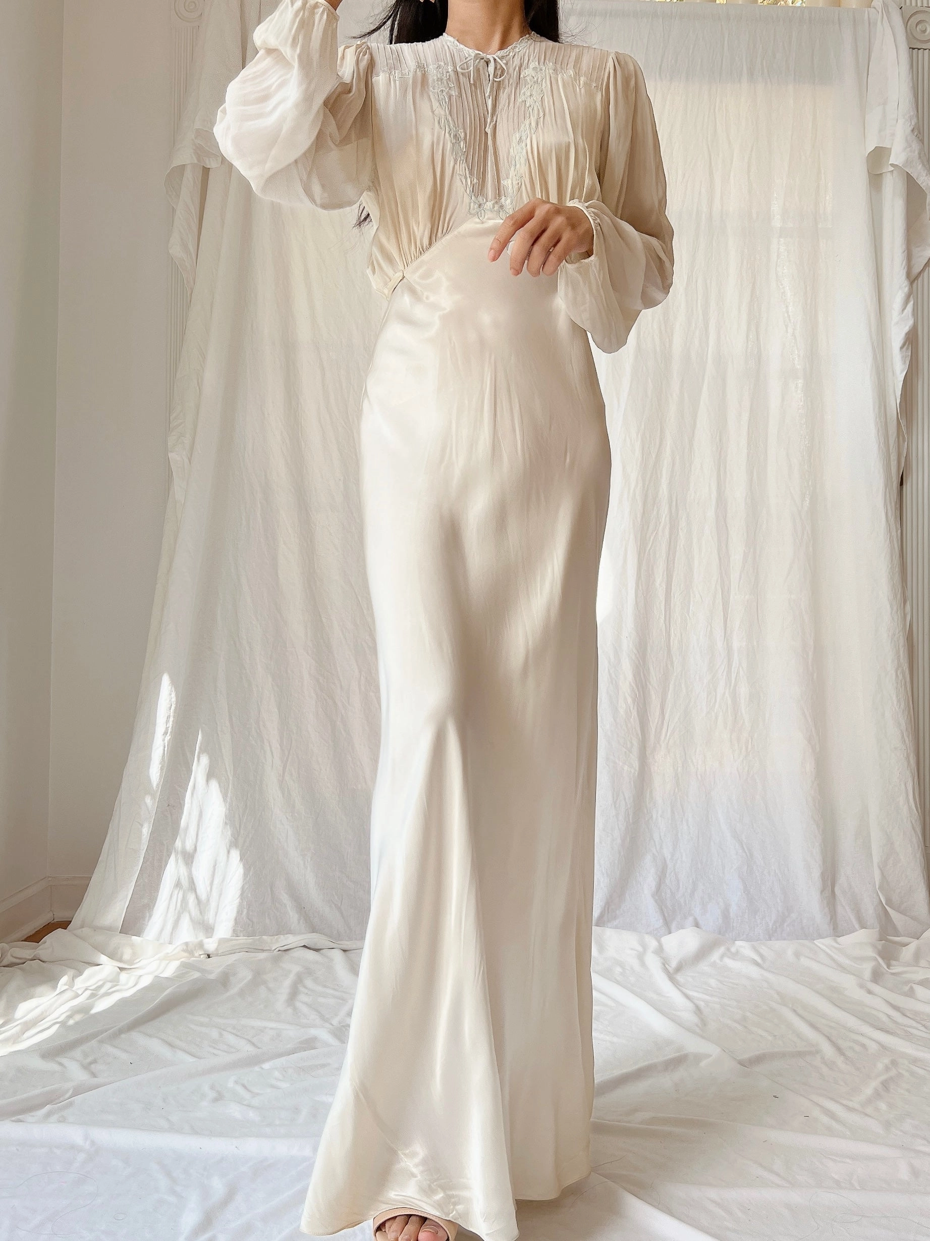 1930s Silk Satin Gown - S