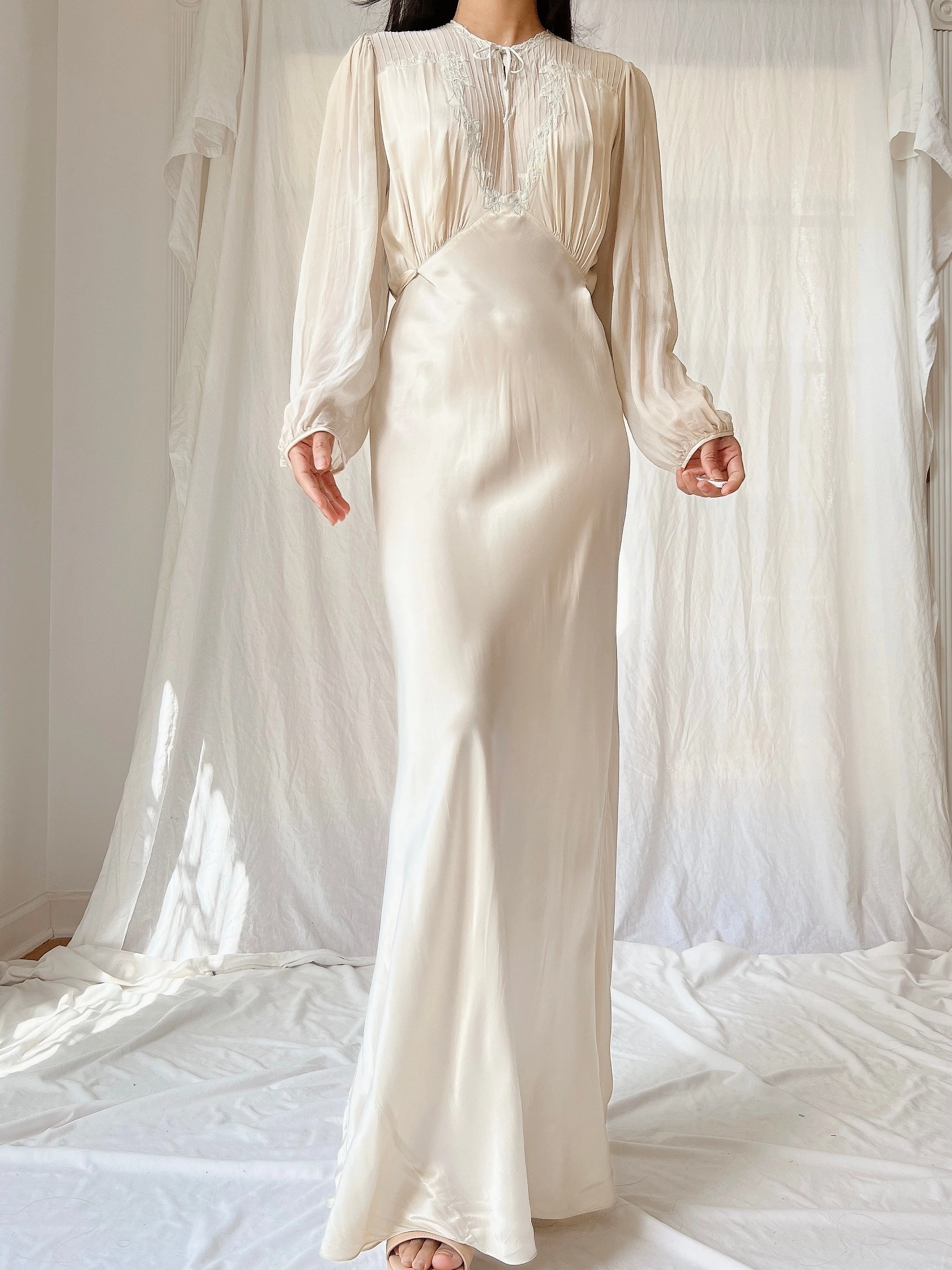 1930s Silk Satin Gown - S
