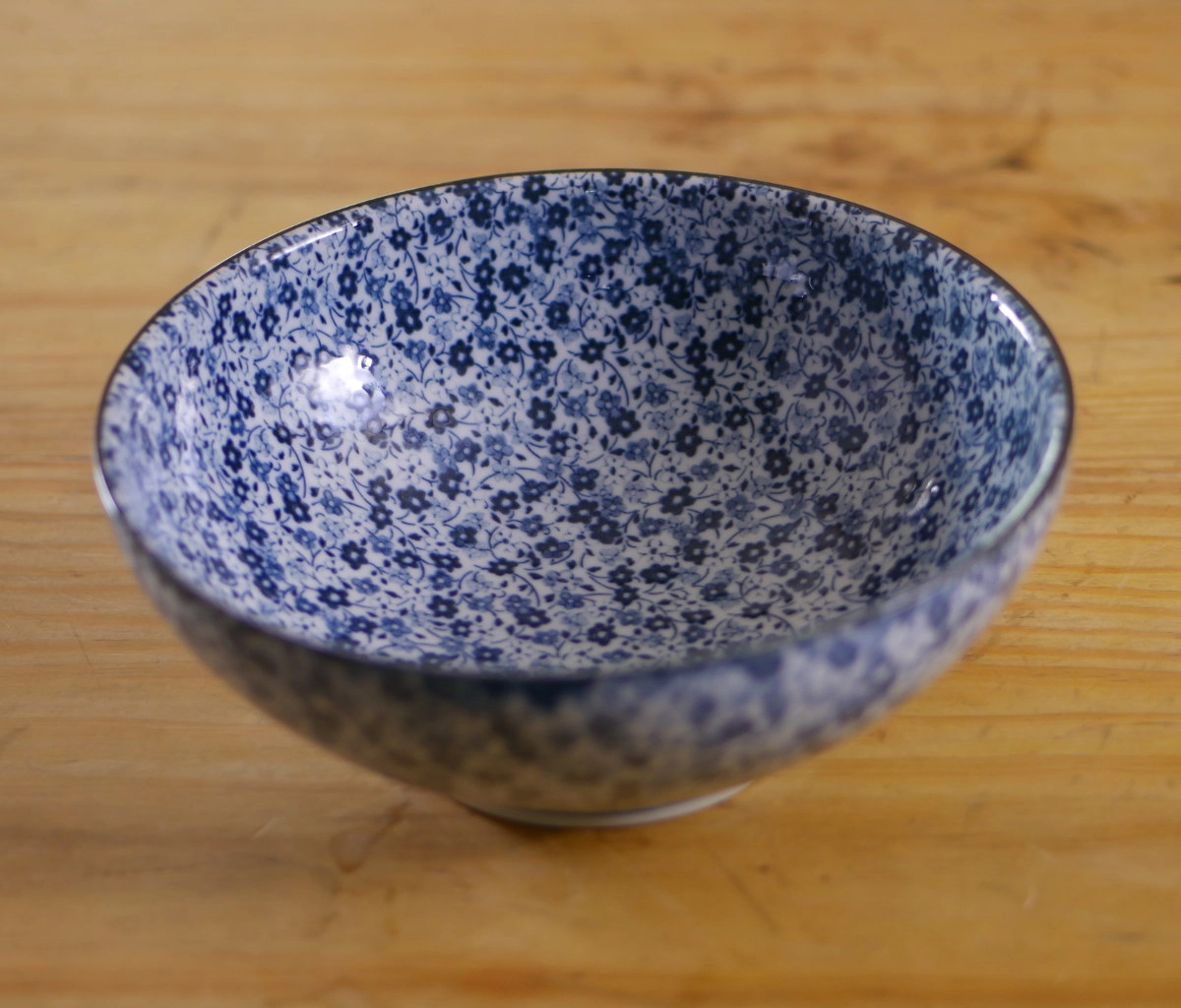 8 Trade Porcelain Serving Bowl