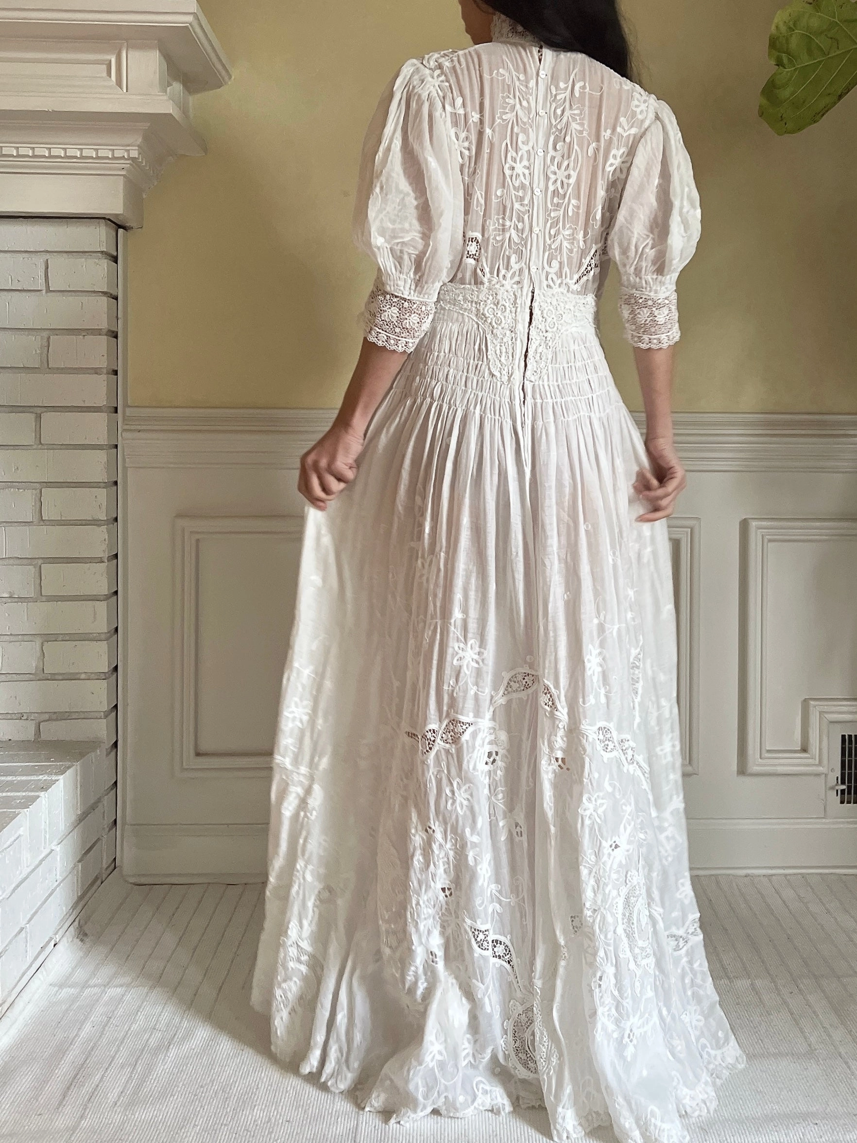 Antique Puff Sleeve Embroidered Dress - S