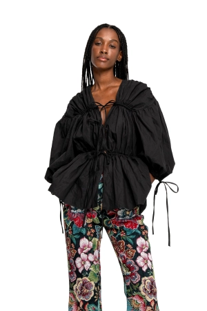 BLACK WRINKLED COTTON LACES RUCHED BLOUSE