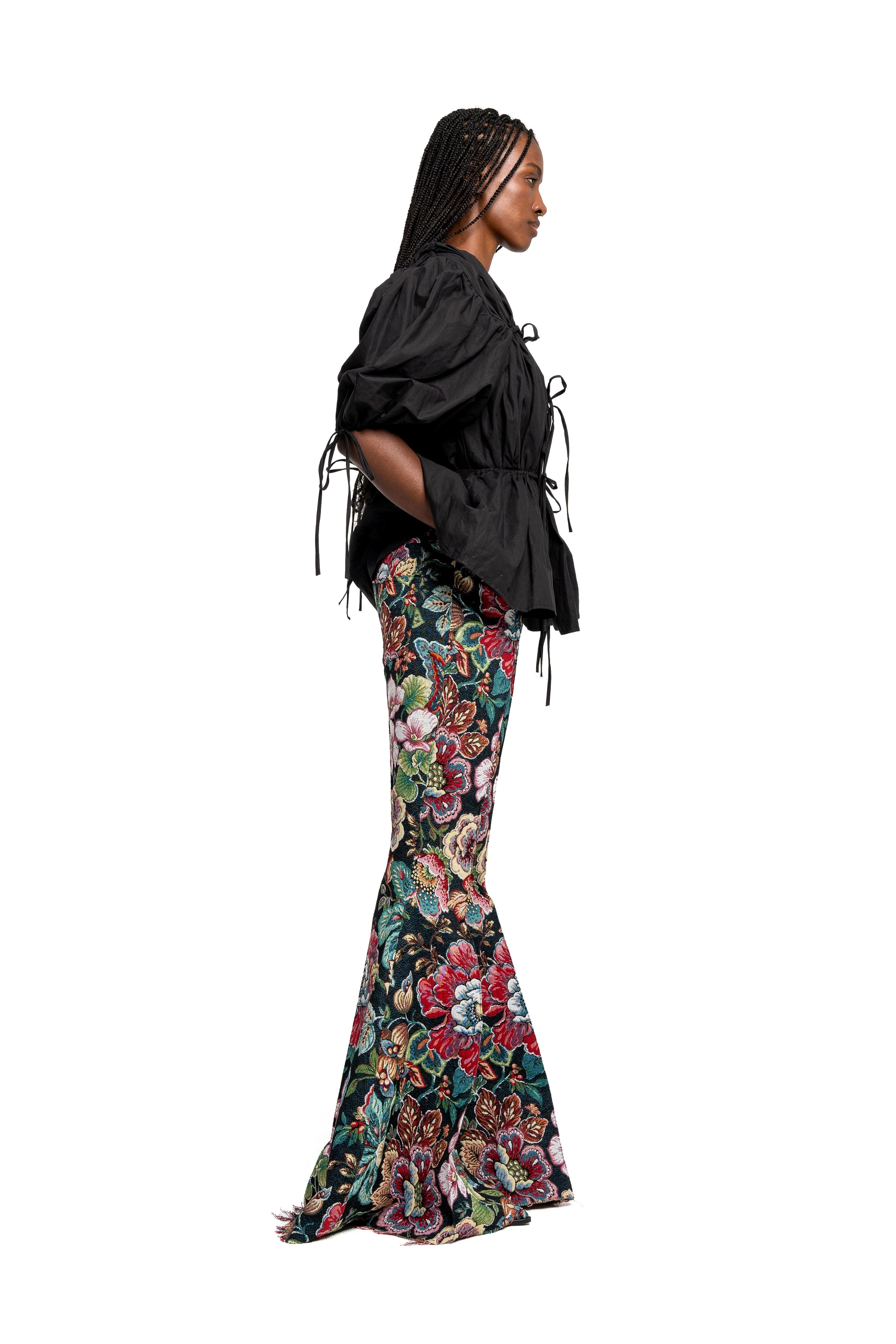 BLACK WRINKLED COTTON LACES RUCHED BLOUSE