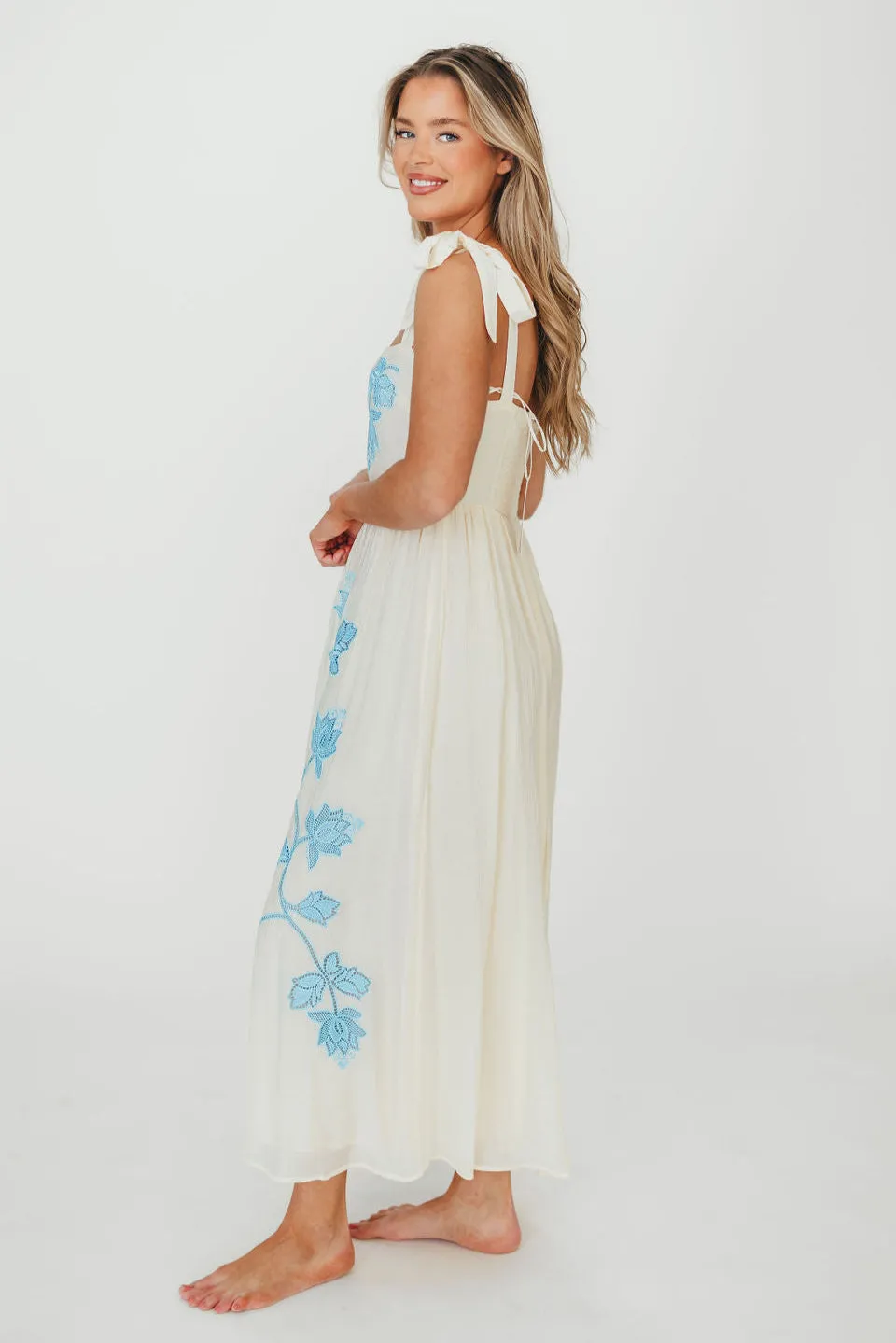 Clementine Embroidered Midi Dress in Cream/Light Blue
