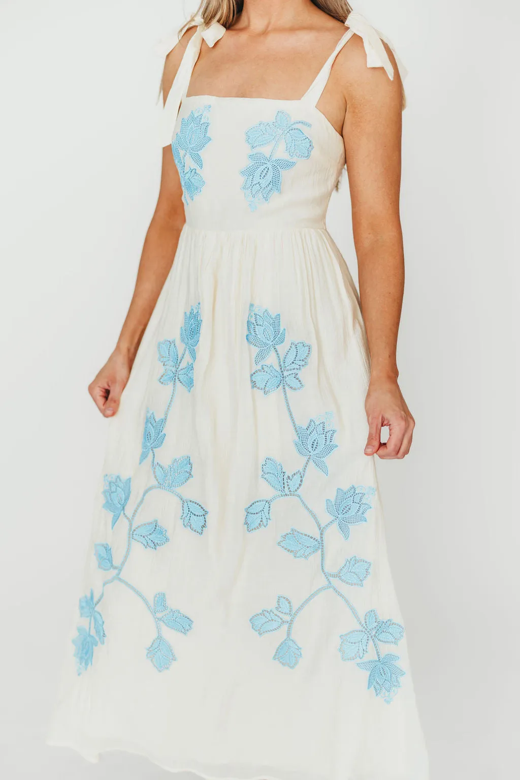 Clementine Embroidered Midi Dress in Cream/Light Blue