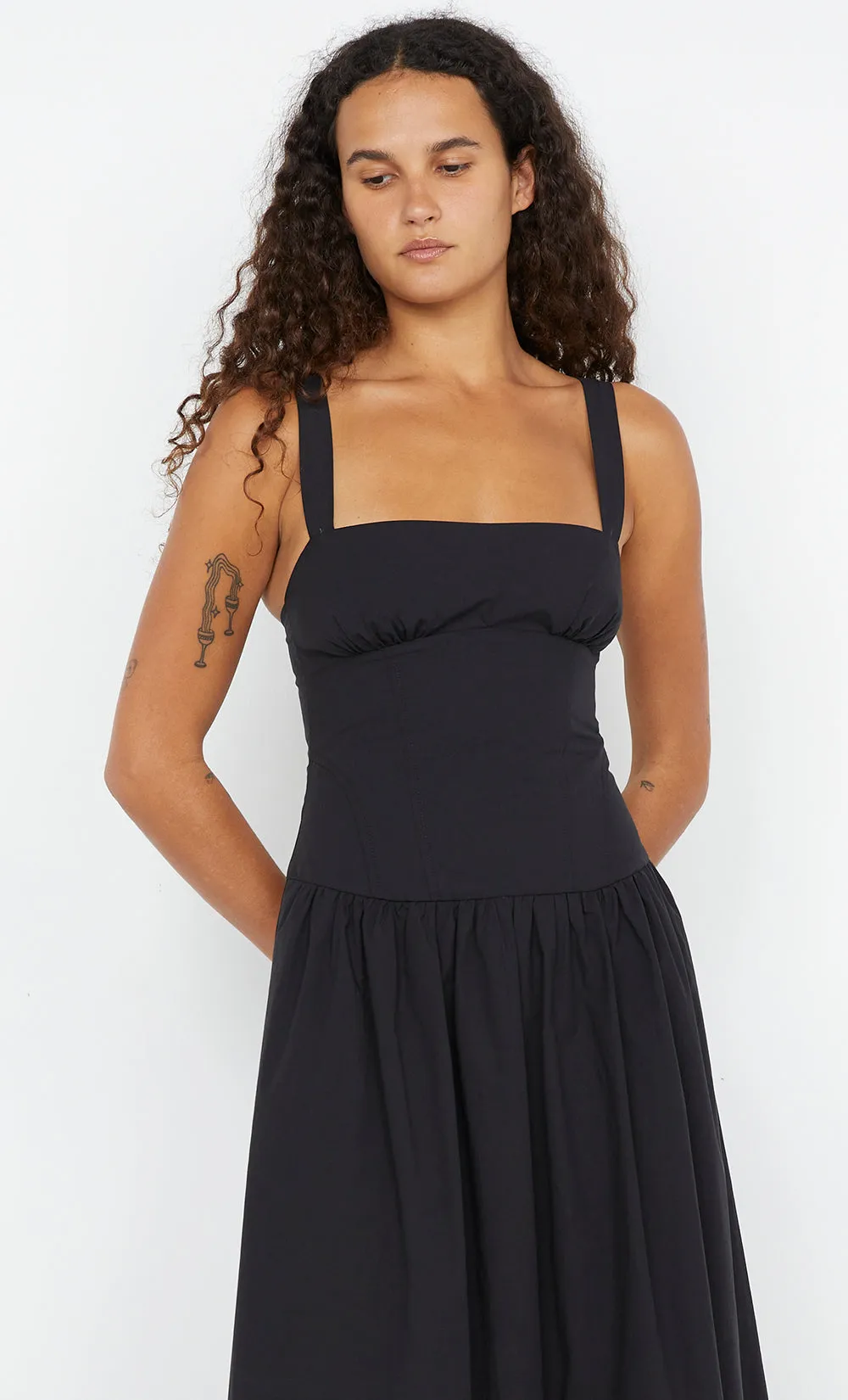 DUNE MAXI DRESS - BLACK
