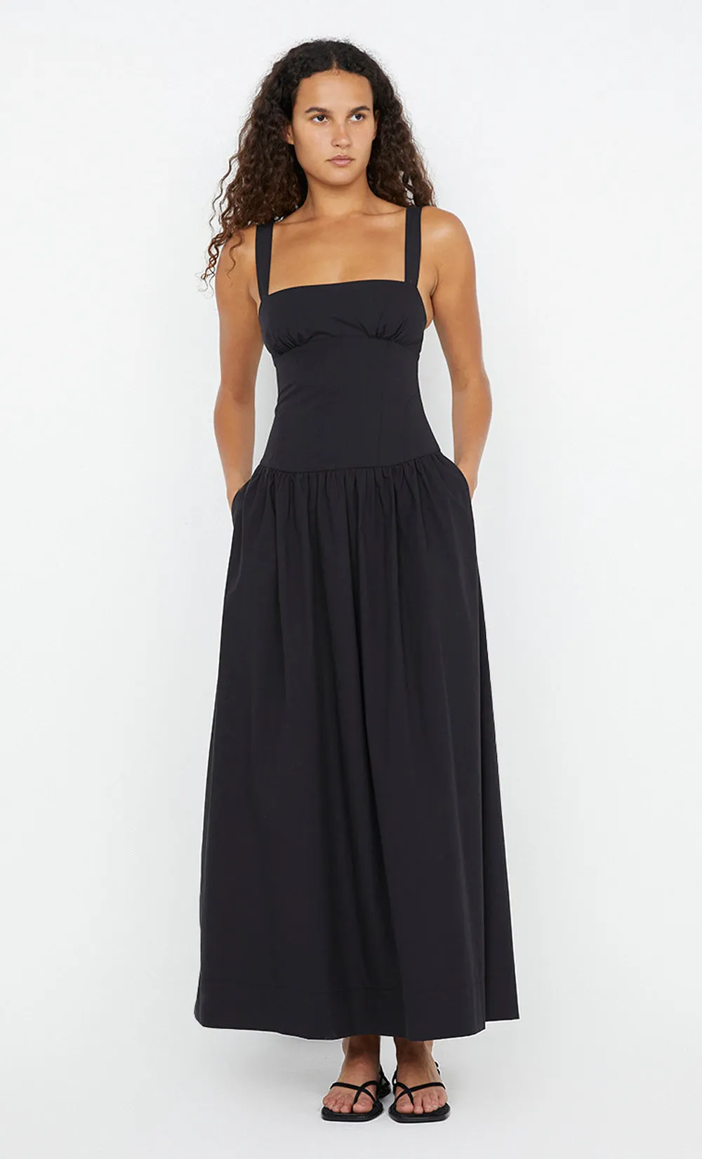 DUNE MAXI DRESS - BLACK