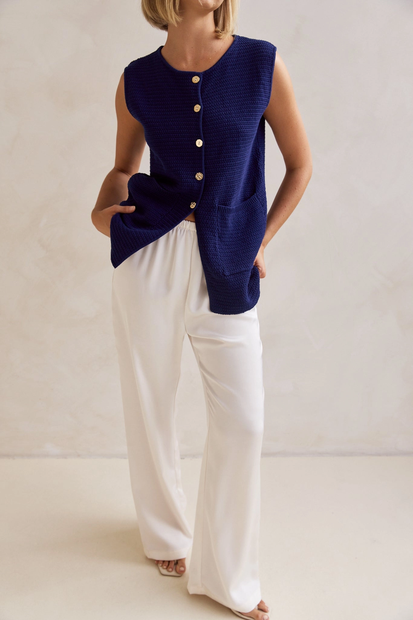 Freja Knit Vest (Navy)
