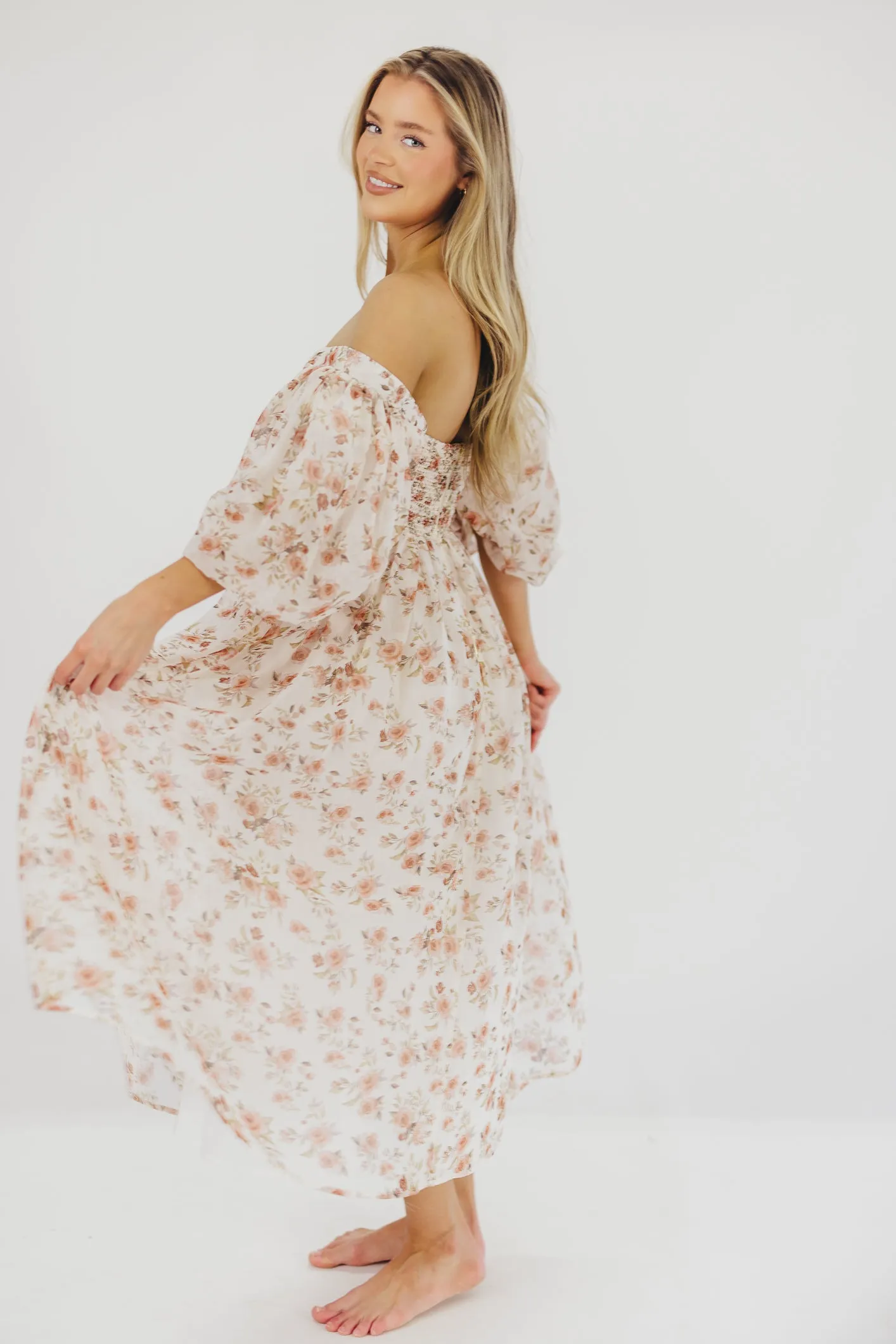 Harlow Maxi Dress in Ivory Floral - Bump Friendly & Inclusive Sizing (S-3XL)