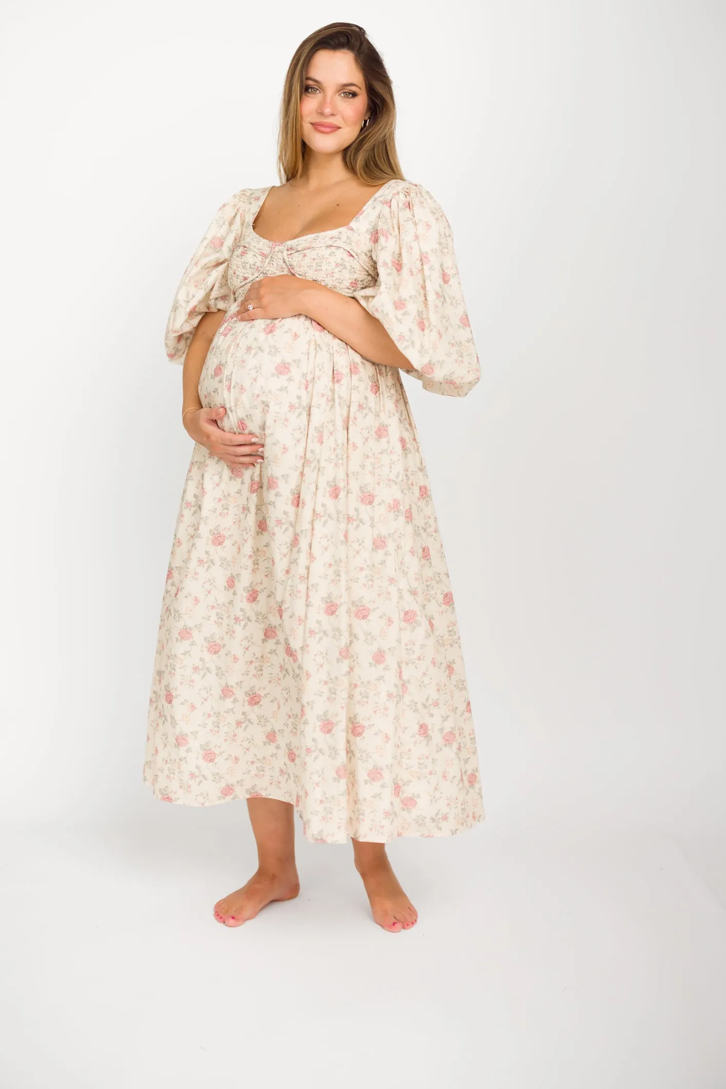 Harlow Maxi Dress in Off-White Floral - Bump Friendly & Inclusive Sizing (S-3XL)