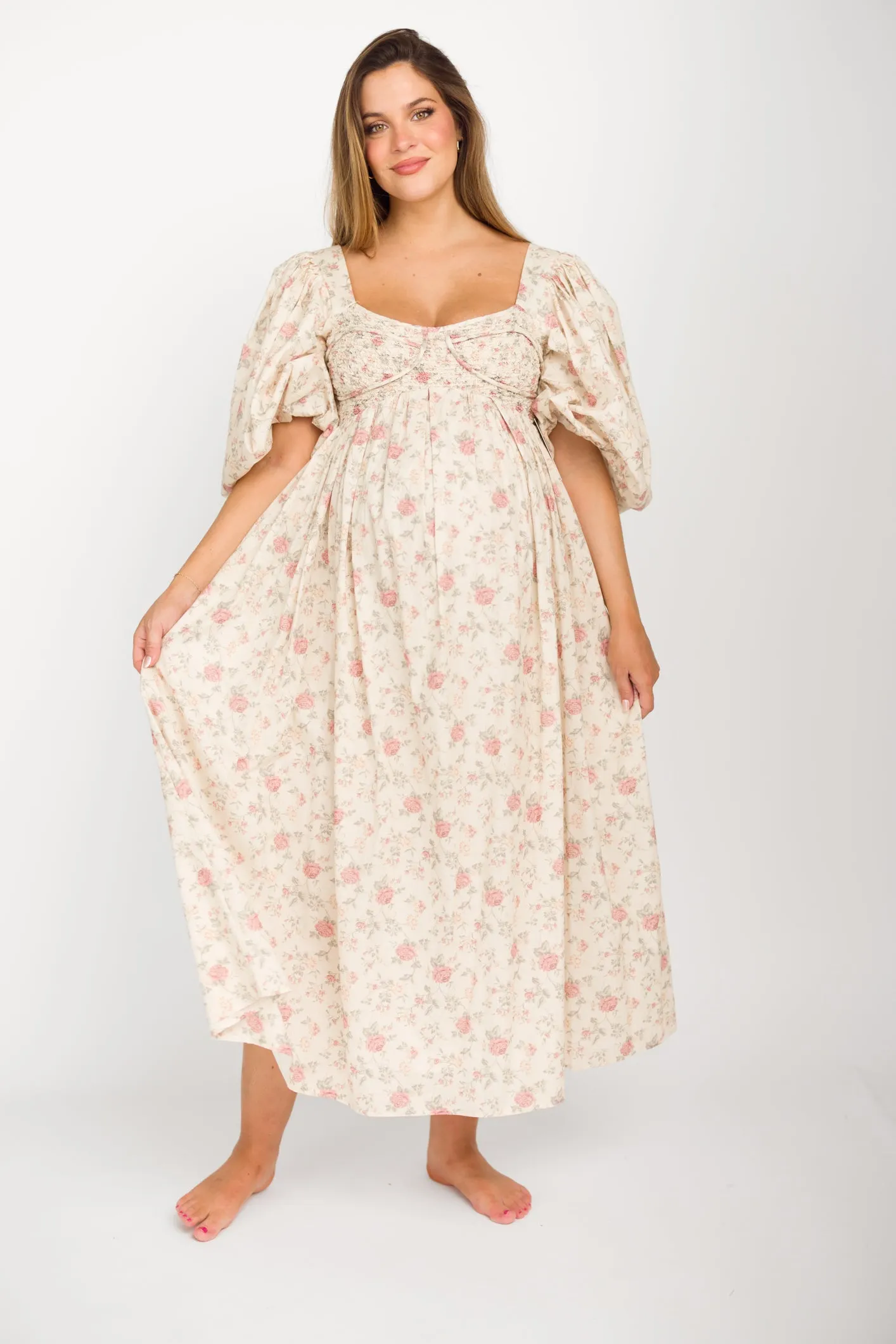 Harlow Maxi Dress in Off-White Floral - Bump Friendly & Inclusive Sizing (S-3XL)