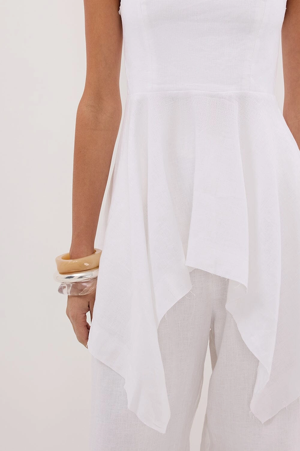 LUNA WHITE LINEN HANDKERCHIEF TOP