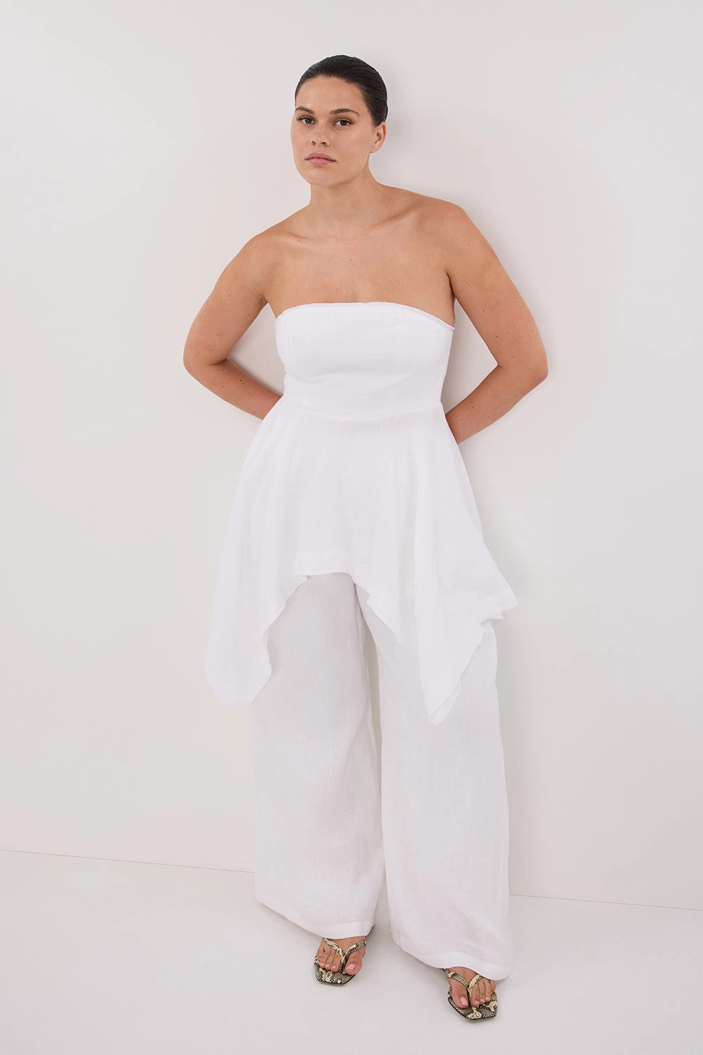LUNA WHITE LINEN HANDKERCHIEF TOP