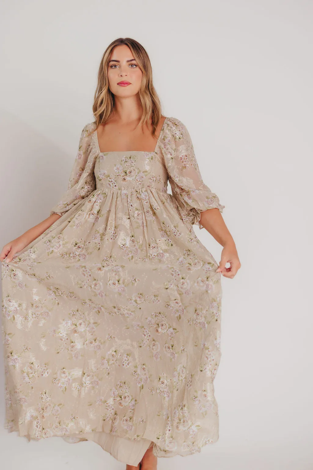 Mona Maxi Dress in Beige/Brown Floral