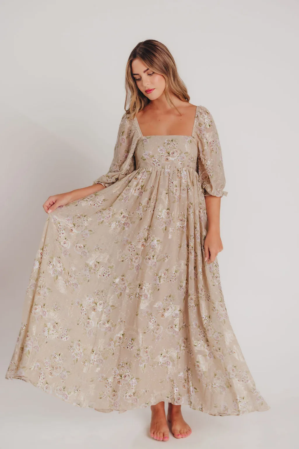 Mona Maxi Dress in Beige/Brown Floral