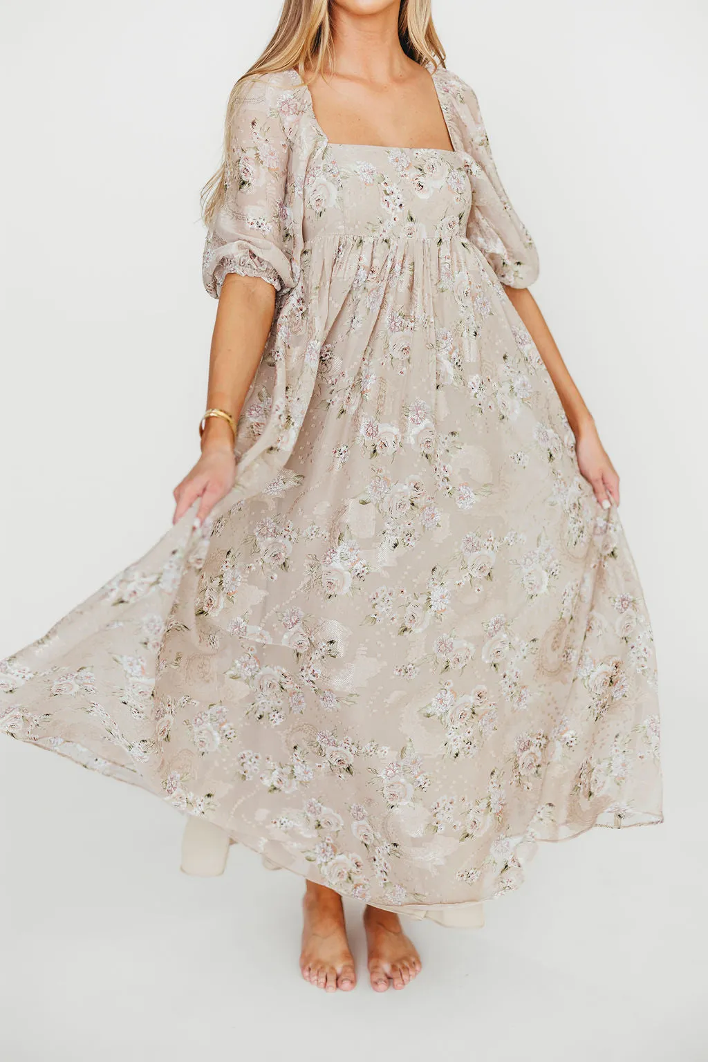 Mona Maxi Dress in Beige/Brown Floral