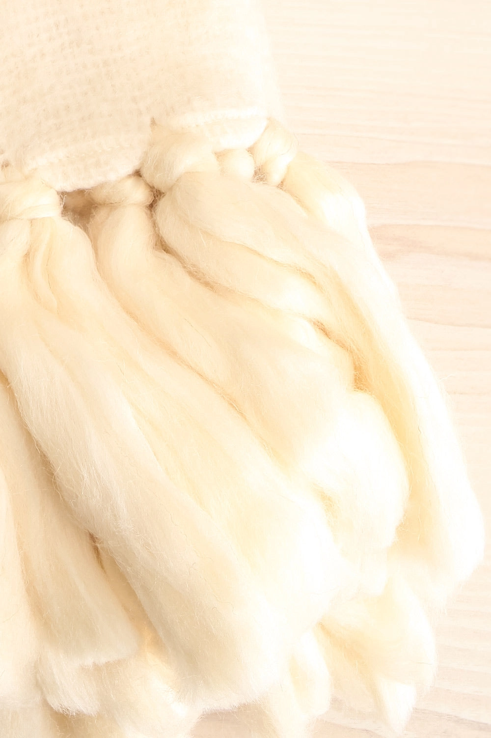 Oslo Throw Ivory | Cozy Blanket