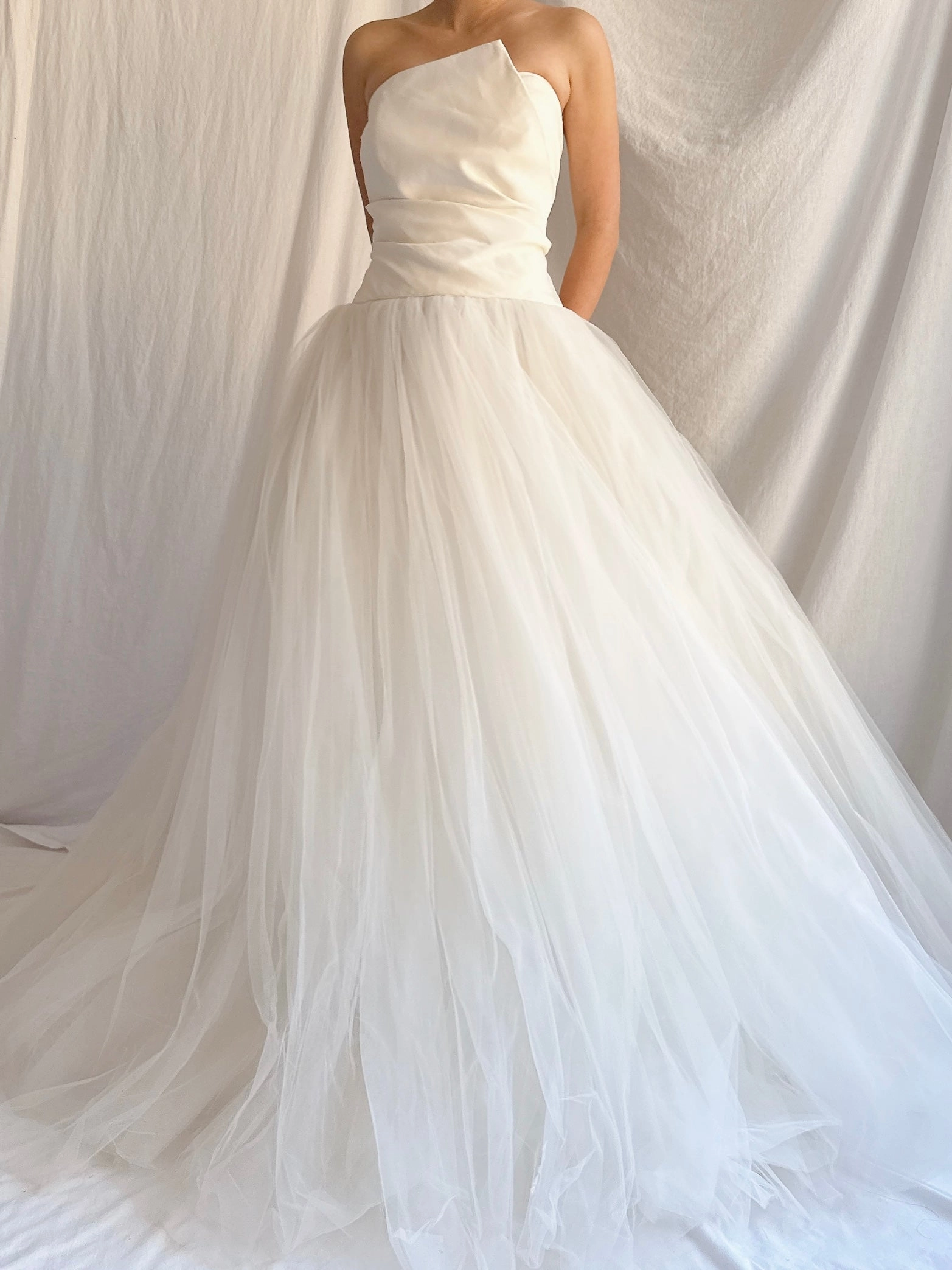 RESERVED FOR CLARE Vintage Amsale Tulle Gown - S 4
