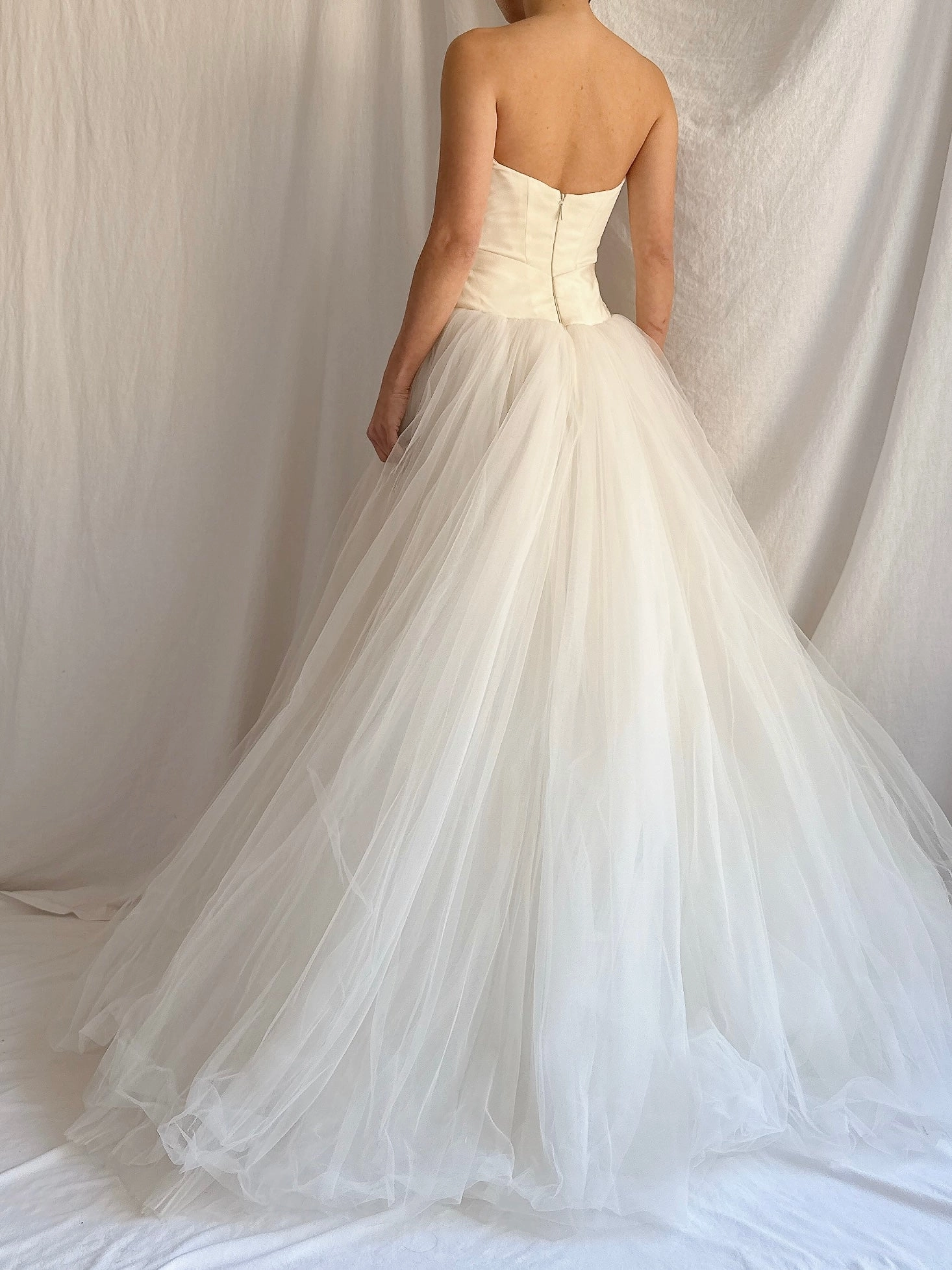 RESERVED FOR CLARE Vintage Amsale Tulle Gown - S 4
