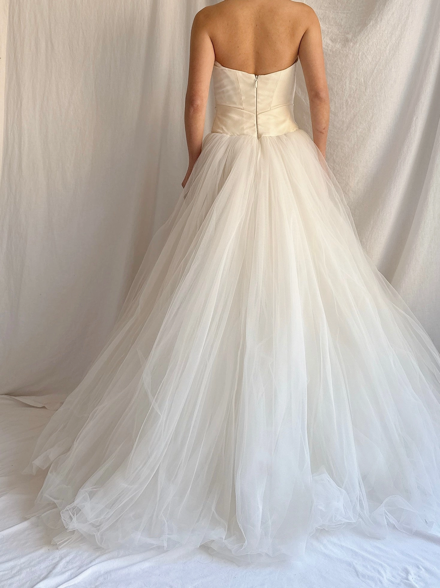 RESERVED FOR CLARE Vintage Amsale Tulle Gown - S 4