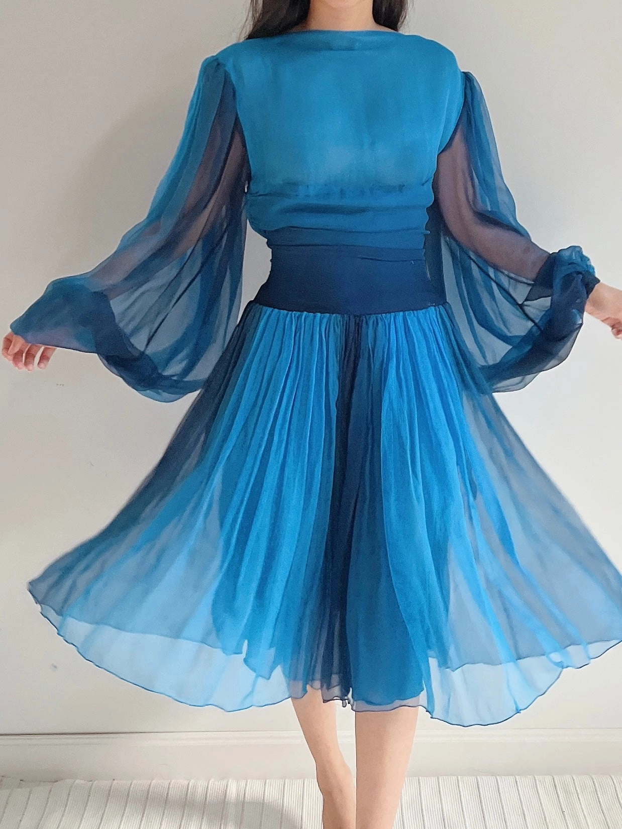 Vintage Pauline Trigere Silk Balloon Sleeve Dress