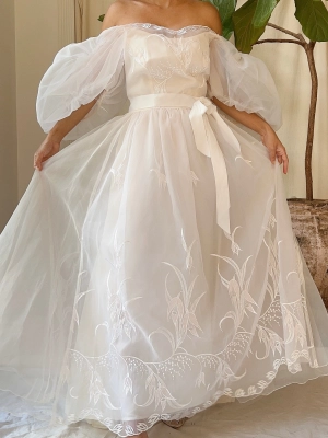 Vintage Puff Sleeves Embroidered Dress - S/M