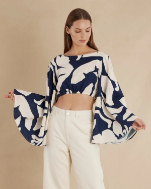 Zaffira Linen Crop Top